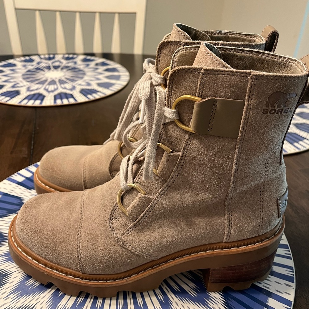 Sorel Women's Joan Now Tan Lace-Up Boots - Picture 3 of 8